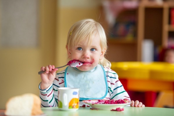تغذیه تکمیلی کودکان بعد از یک سالگی